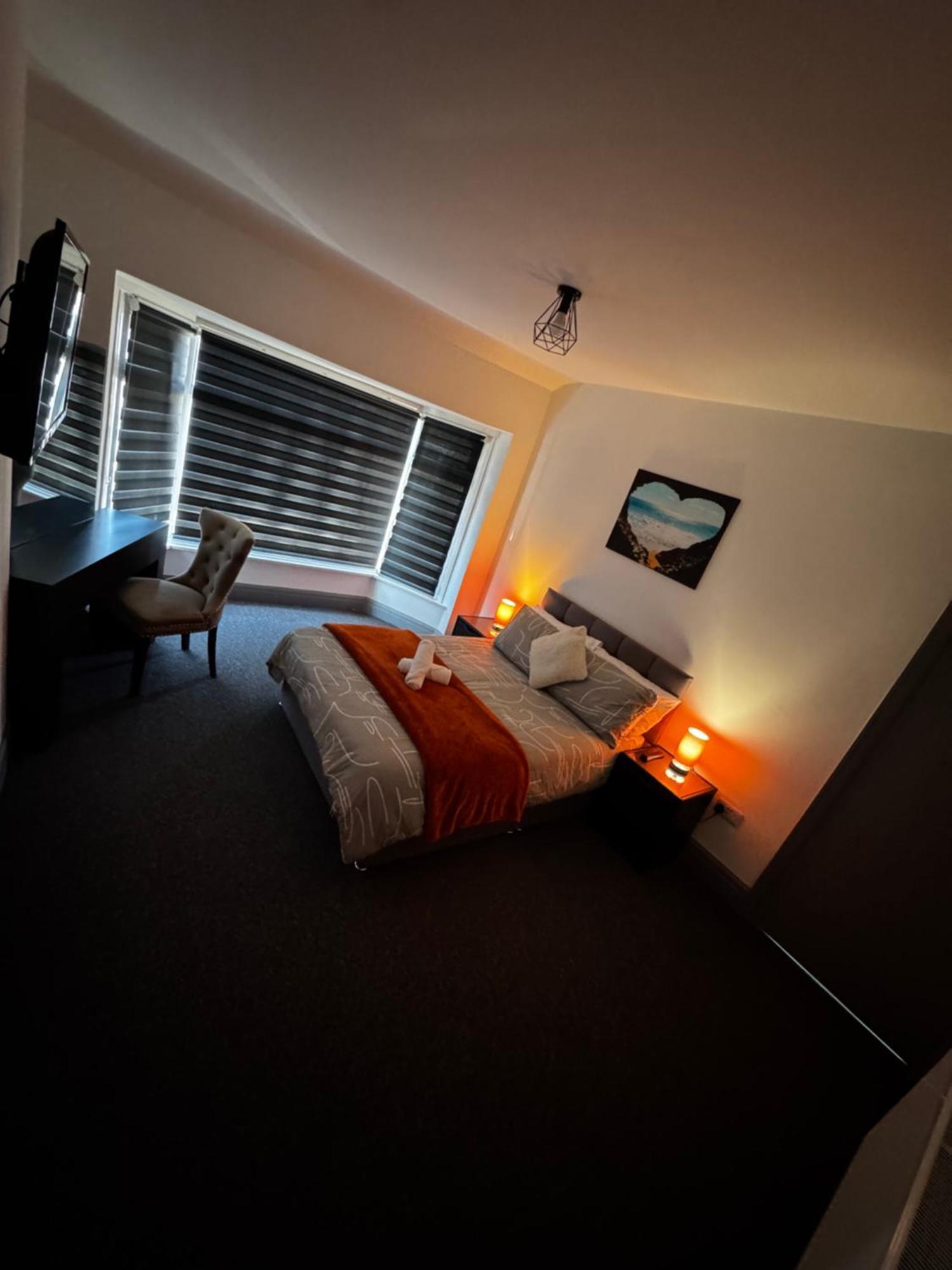 Melville House - Pet Friendly Blackpool Ngoại thất bức ảnh